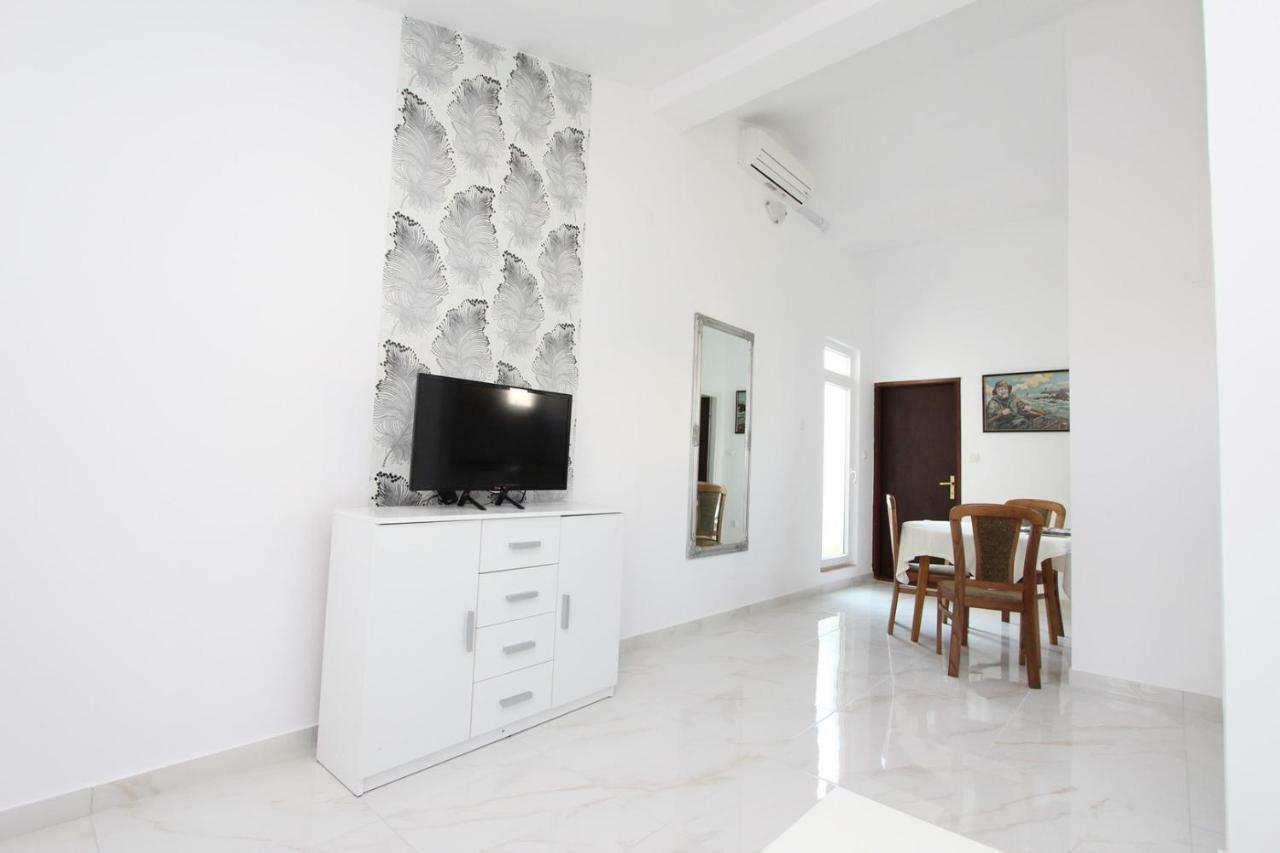 Apartments Sena Rovinj Exterior foto